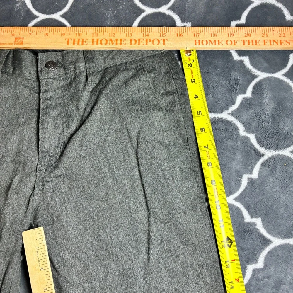 Volcom Frickin Modern Fit Chino Pants Mens 30 Charcoal Gray Heather A11313S1